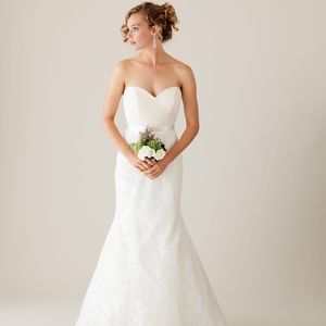 Divine Lea-Anne Belter Silk & Lace Wedding Gown